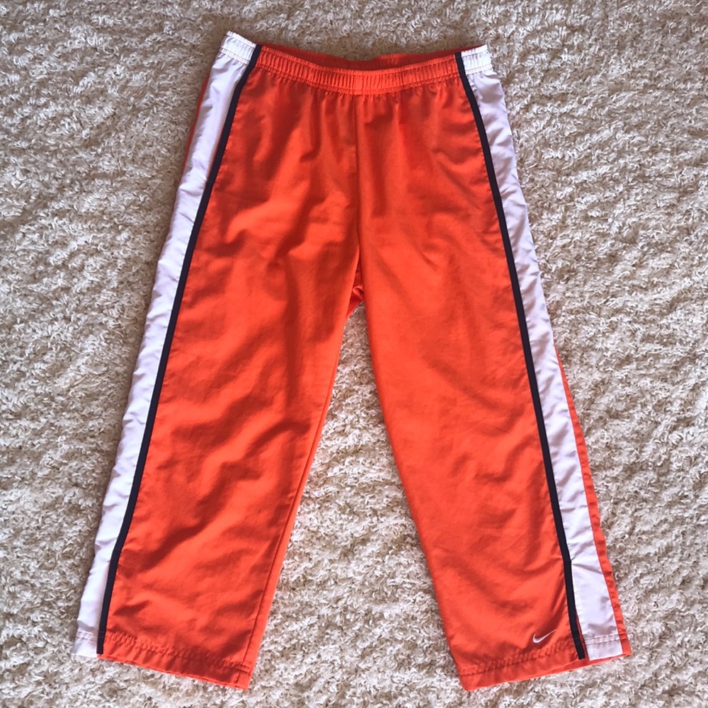 Nike Capri pants size medium